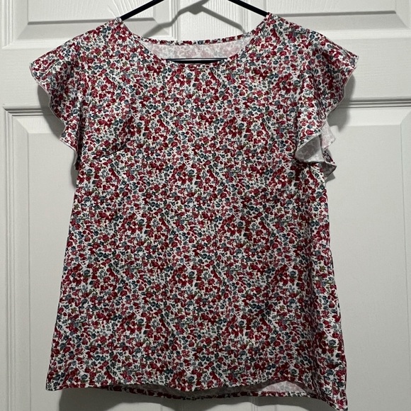 Floral Ruffle Sleeve Top - Picture 2 of 3